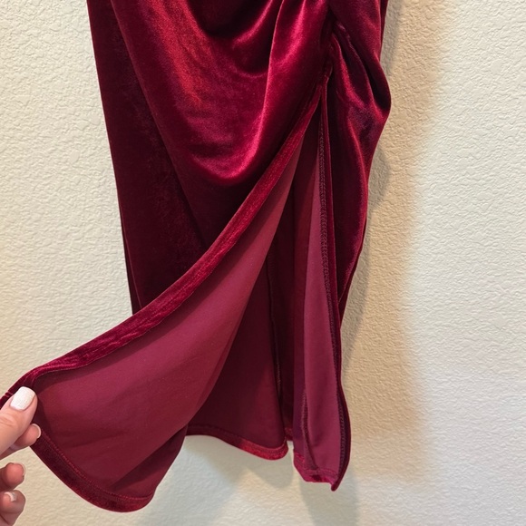 MistyRose Ruched Bodycon Mini Dress – Burgundy Wine Red, Size L - Picture 3 of 7